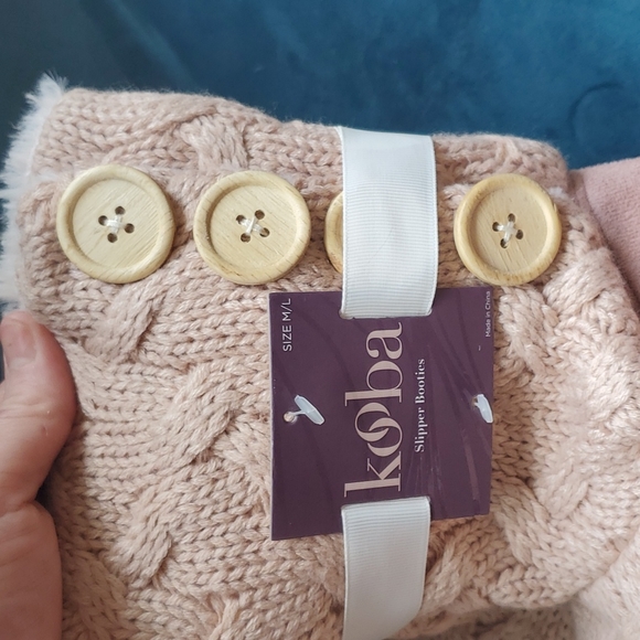 2/$15 - KOOBA Slipper Booties - Picture 6 of 6
